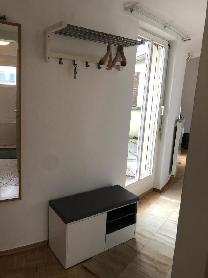 2-zimmerwohnung Mit Dachterrasse In Seenahe Appartement *